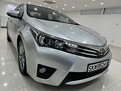 Toyota Corolla Altis 1.6L CVT Elegance LED Keyless Silver 2015